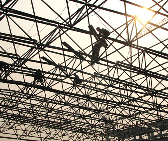 根河厂房网架安装