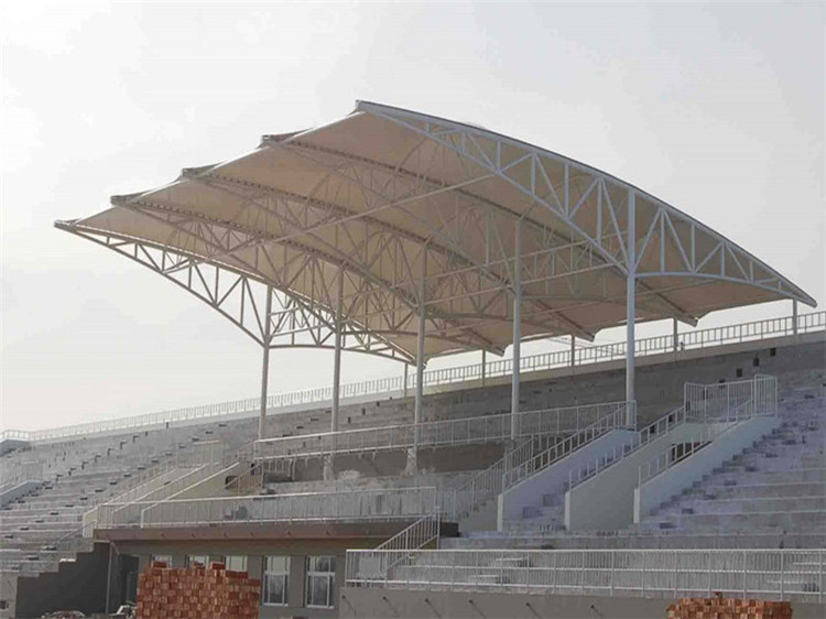 根河职业技术学院网架工程